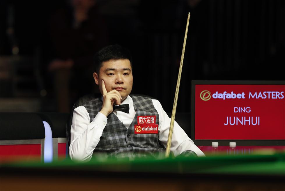 他希望在 他希望在