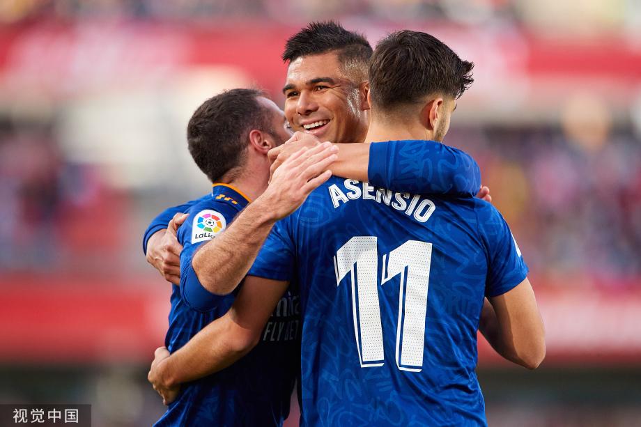 4决赛中 4决赛中