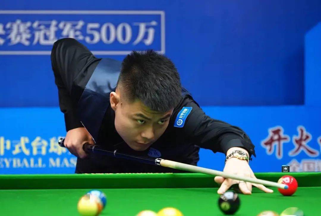 台上的竞争 台上的竞争